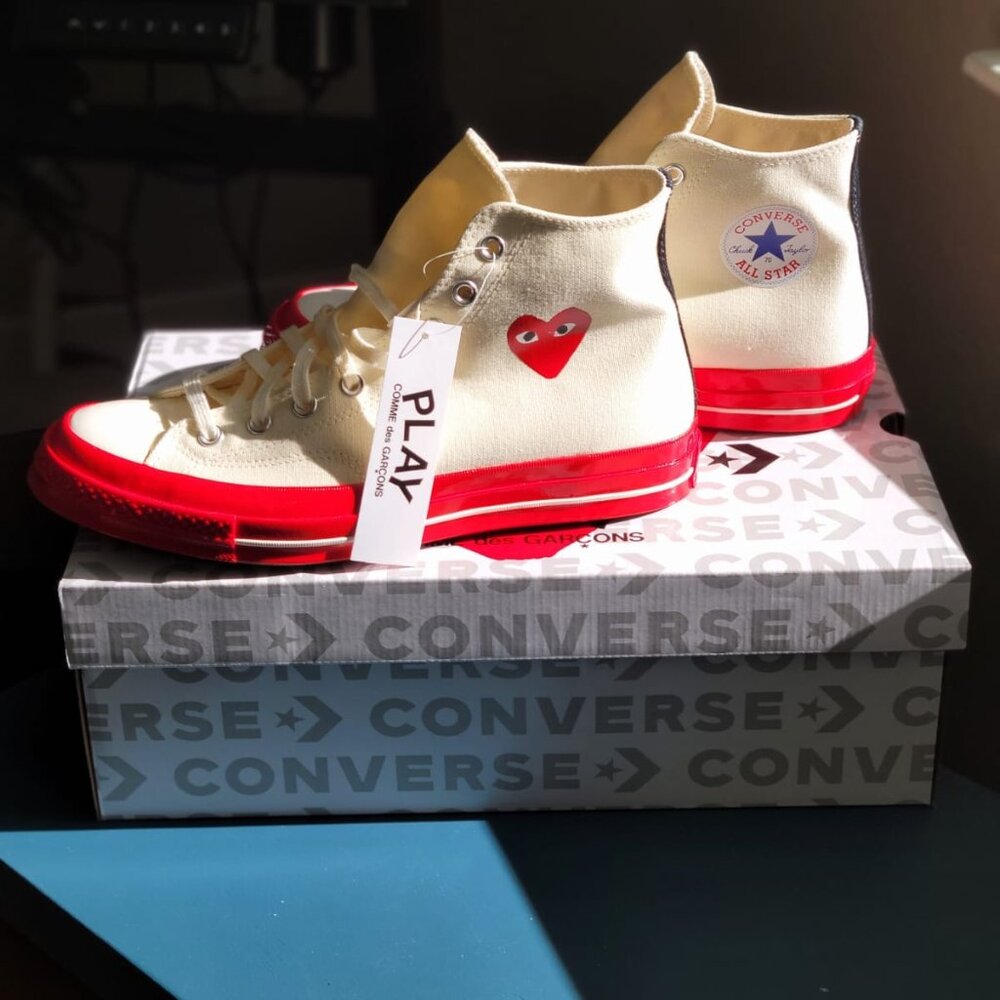 Converse Unisex Comme des Garçons PLAY (NEW w/tags and box Size M:10)‎